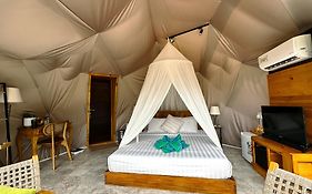 Moondock Luxury Camp